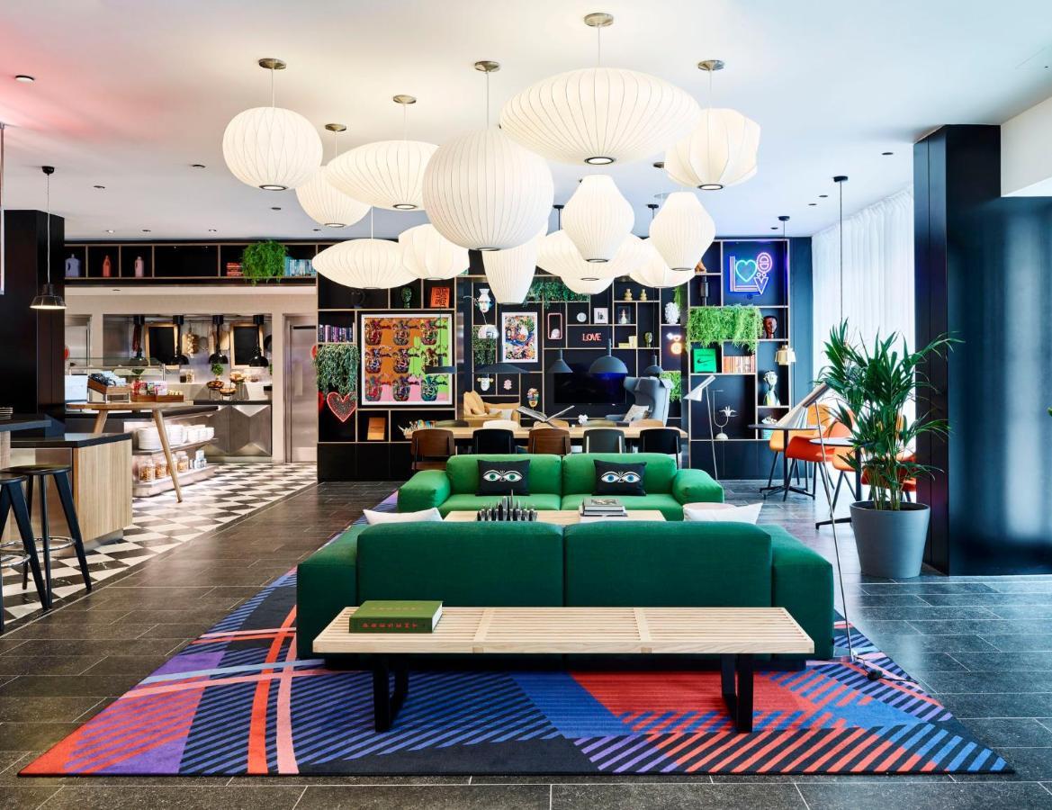 Hotel Citizenm London Victoria Station Exterior foto