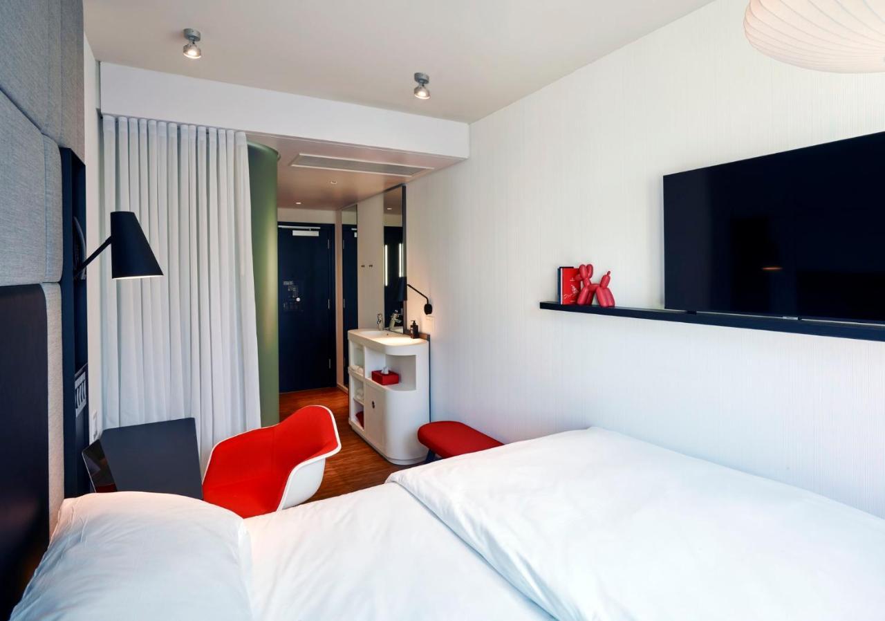 Hotel Citizenm London Victoria Station Exterior foto