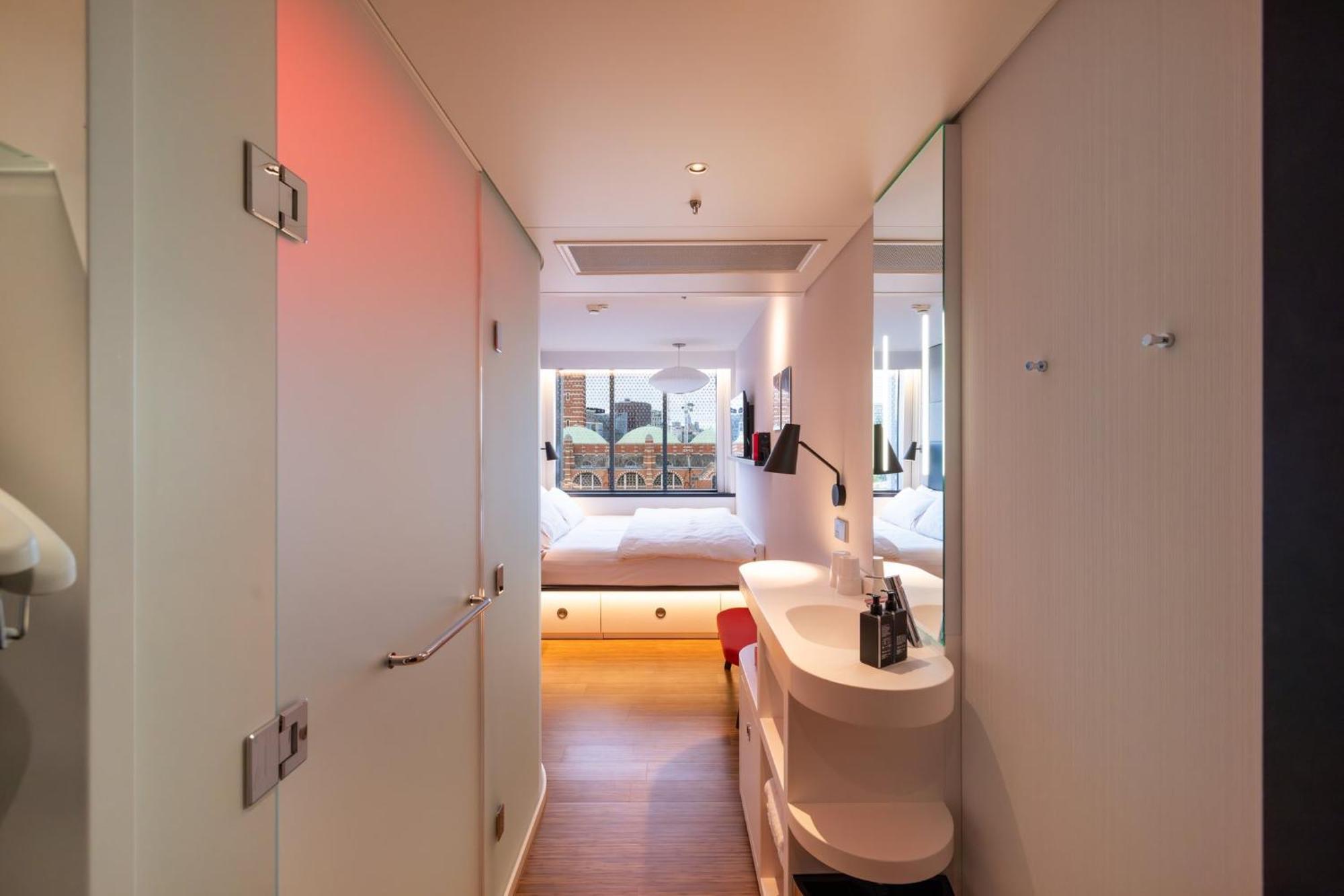 Hotel Citizenm London Victoria Station Exterior foto